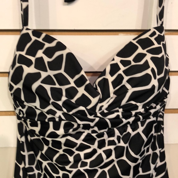 Miraclesuit Tankini Top - Picture 2 of 7